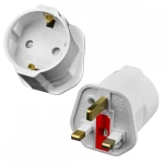 Adaptér euro zástrčky na UK s poistkou na bezpečné cestovanie