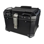 Univerzálny moto kufor 36L s bedrovou opierkou a štvorcovým kufrom z čierneho ABS