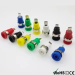 BS4302 balenie 2 ks 4mm zásuvkové svorky červená-čierna pre panely