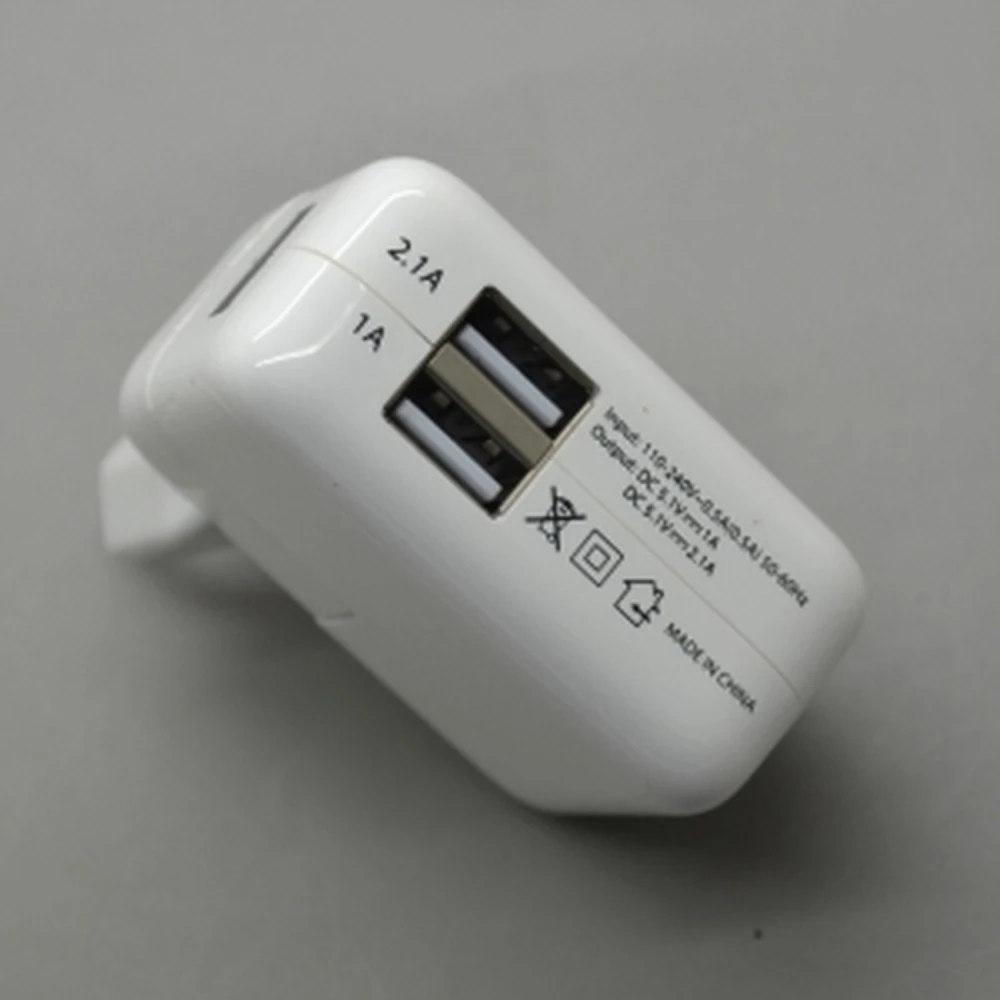 Duálna USB sieťová nabíjačka 2,1A a 1A pre tablety a mobily