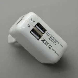Duálna USB sieťová nabíjačka 2,1A a 1A pre tablety a mobily