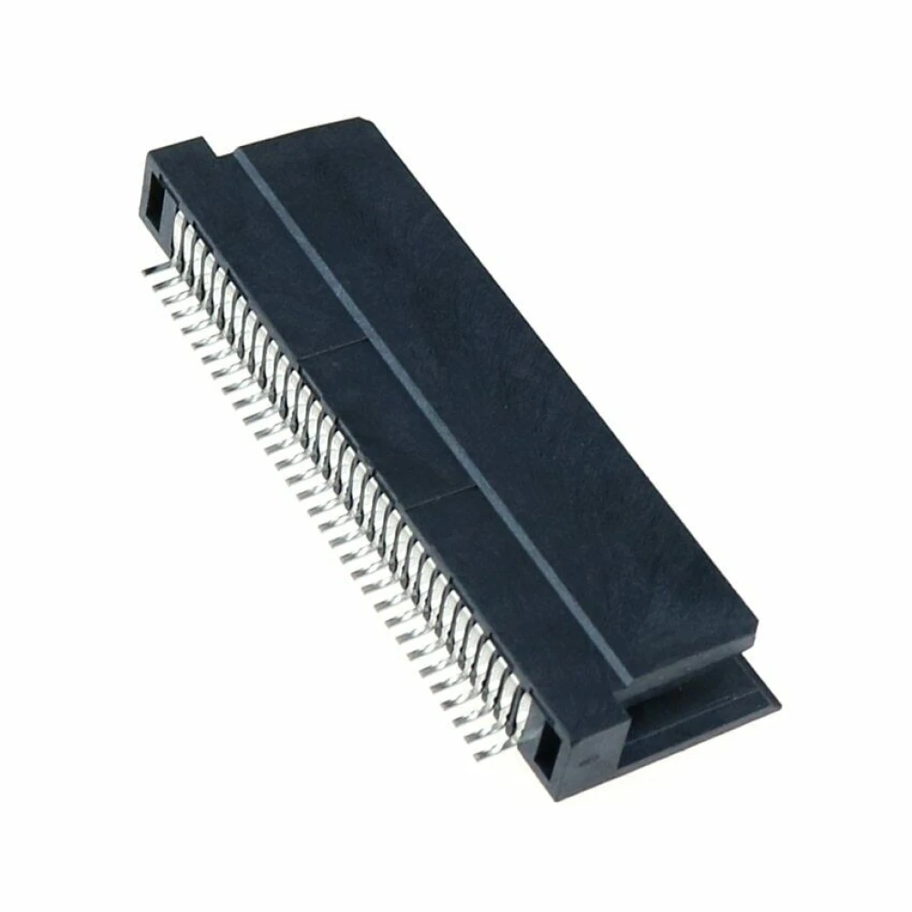 32-pinový konektor pre kazety kompatibilný s Nintendo DS a Game Boy