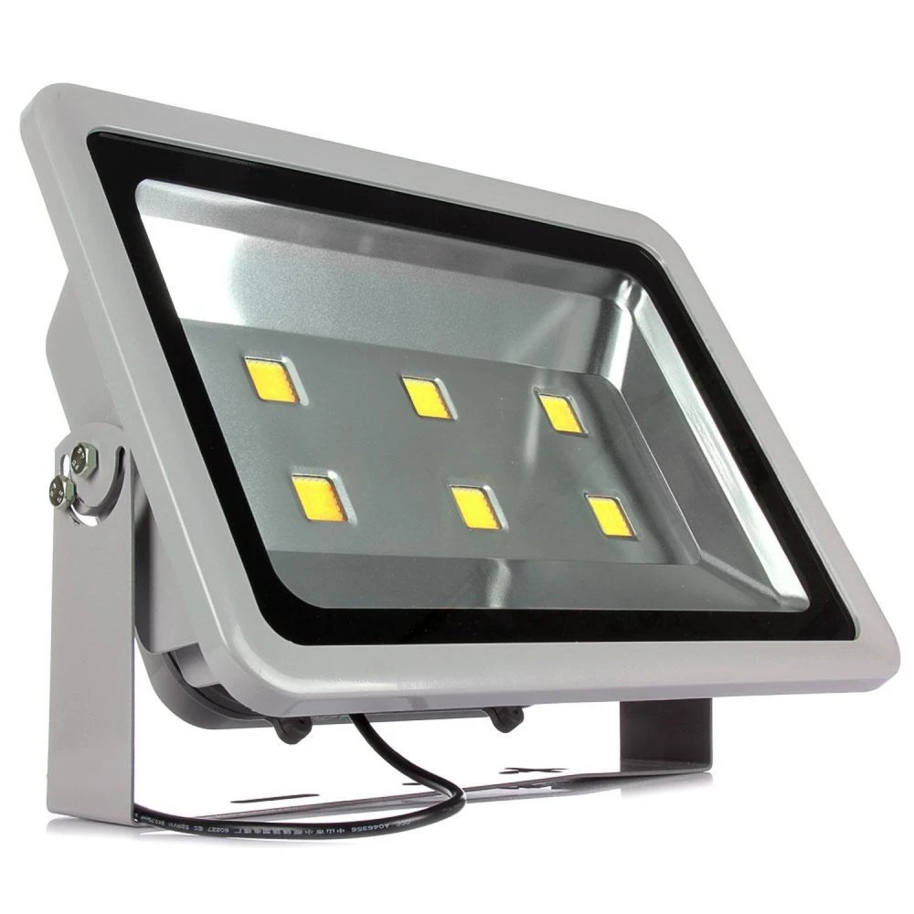 LED reflektor 300W 6000K s jasným svetlom do exteriéru