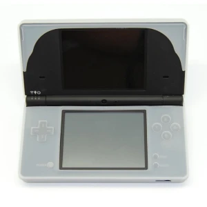Biely silikónový obal Nintendo DSI na ochranu a pohodlie