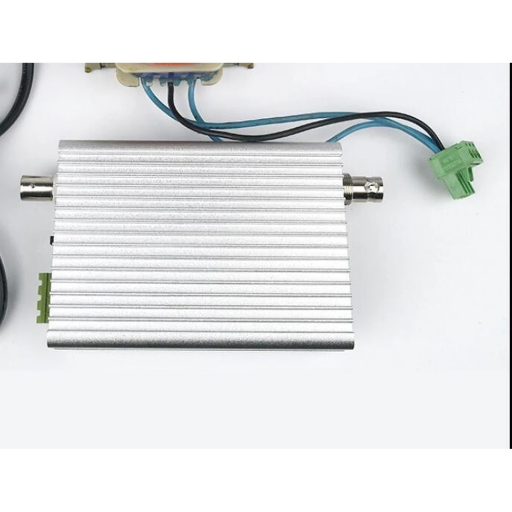 Generátor arbitrárnych signálov FPA1013 FeelTech s DC zosilňovačom