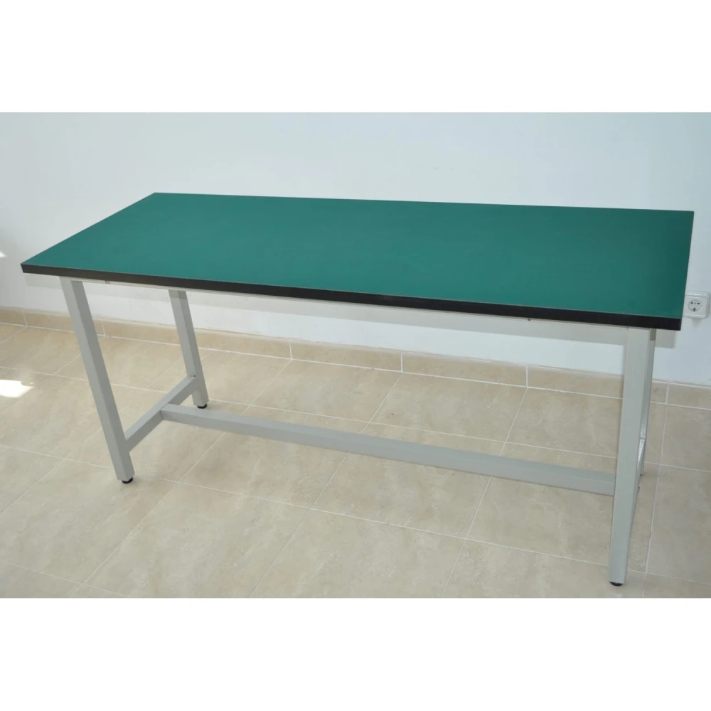 Pracovný stôl s antistatickým povrchom 160x80 cm a výškou 75 cm