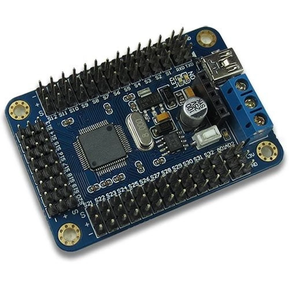 32-kanálová riadiaca doska serv pre Arduino s presným ovládaním